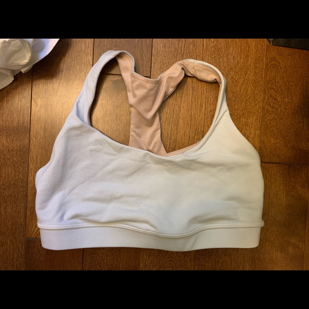 White lululemon sz 6 bra